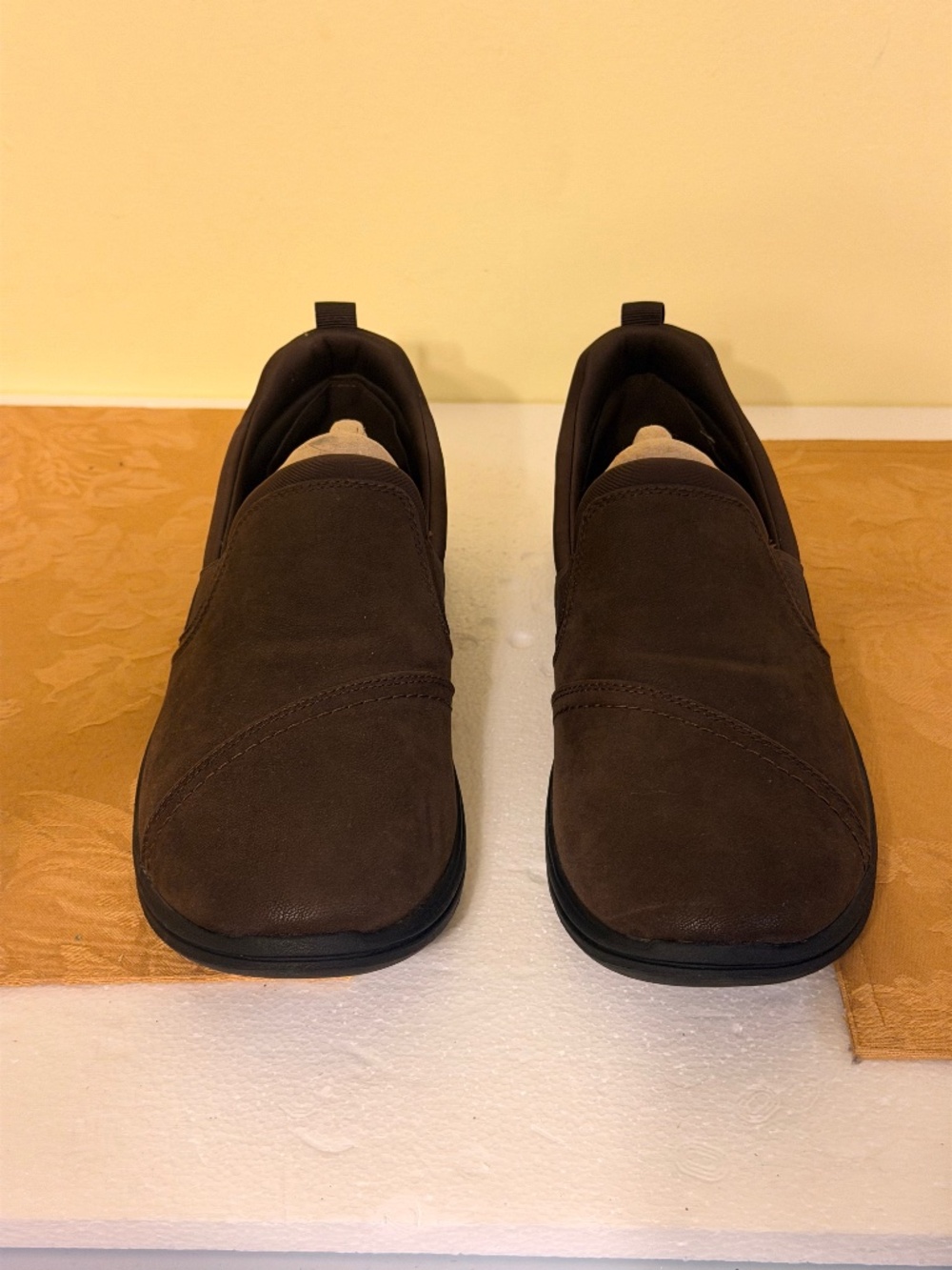 Clark’s Breeze Dawn Slip-ons